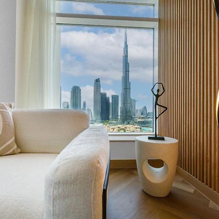 Upgraded Apartment With Stunning Burj Khalifa View Dubai Exterior photo